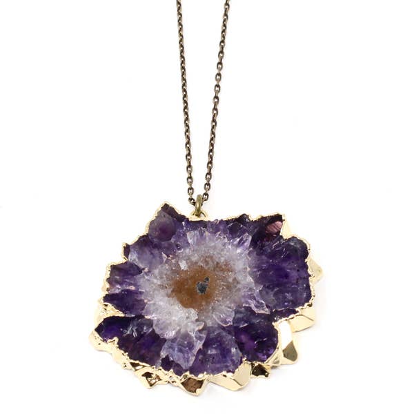 Fancy Geode Necklace by Crafts & Love