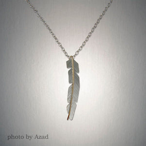 4915SCO - SMALL FEATHER PENDANT - MIXED METAL