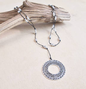 Silver Filigree Disc Alloy Necklace