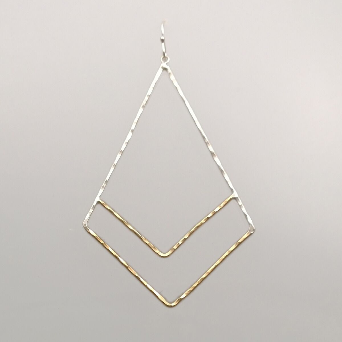 2063SCO - DANGLING KITES - MIXED METAL
